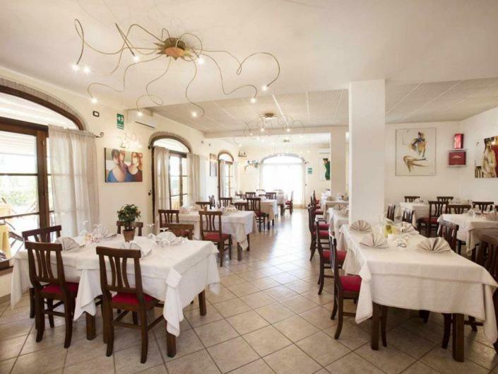 Villaggio Residence La Pieve Di Pomaia Εξωτερικό φωτογραφία